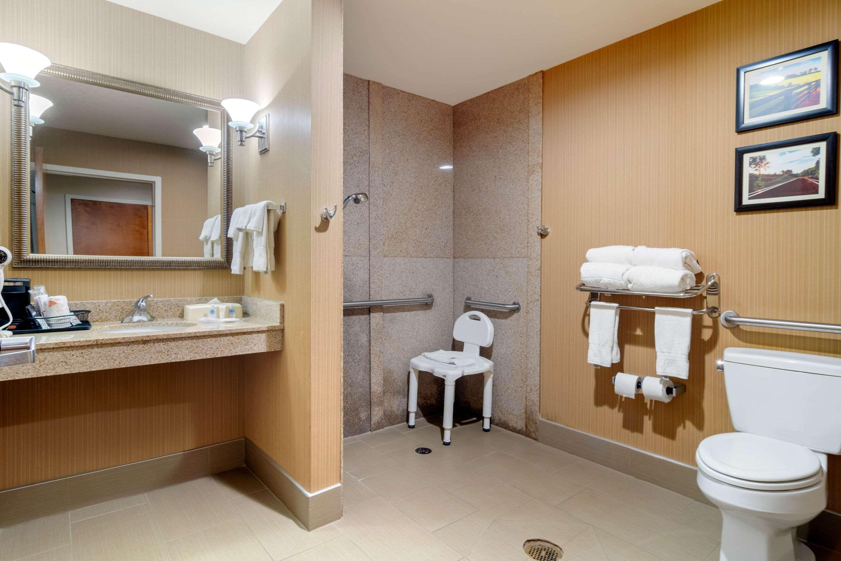 Comfort Suites Byron Warner Robins Εξωτερικό φωτογραφία